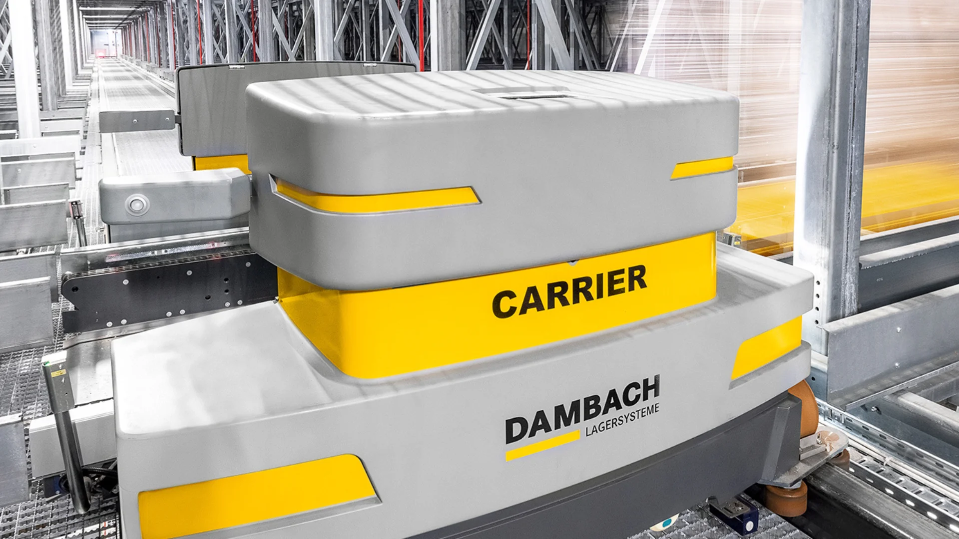 DAMBACH CARRIER für automatisierte Lagerprozesse | Dambach Lagersysteme DAMBACH CARRIER in einem automatisierten Hochregallager